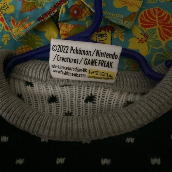 Pokemon Green and Yellow Pikachu Sweater - Picture 7 of 7